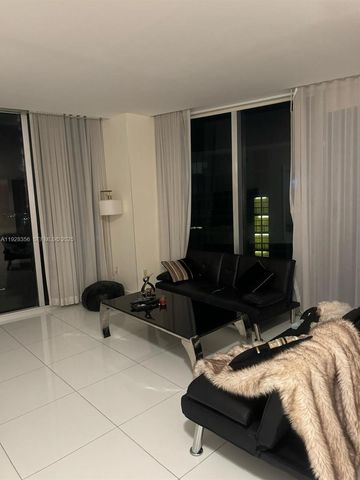 475 Brickell Ave 5707, Miami, FL 33131