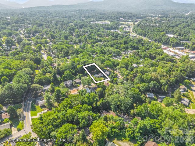 14 Main Street, Asheville, NC 28803
