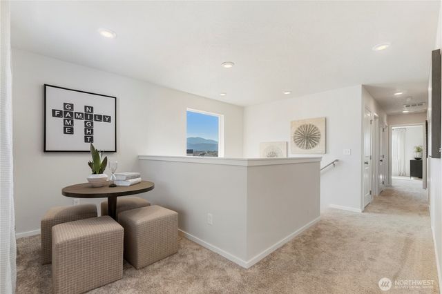 22902 SE Sitka Street, Black Diamond, WA 98010