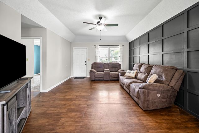 1788 Cherry Point Ct, Clarksville, TN 37042