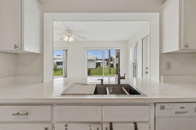 14142 90TH AVENUE, Seminole, FL 33776