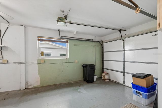14142 90TH AVENUE, Seminole, FL 33776