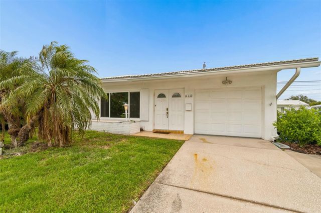 14142 90TH AVENUE, Seminole, FL 33776