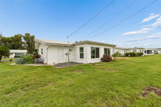 14142 90TH AVENUE, Seminole, FL 33776