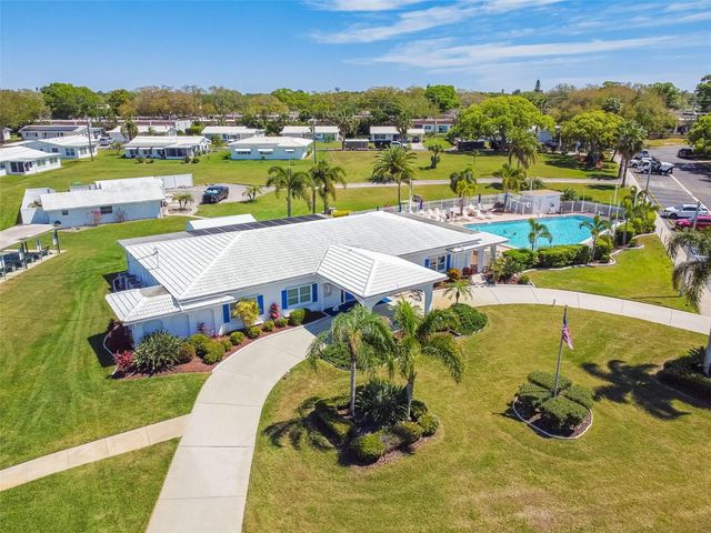 14142 90TH AVENUE, Seminole, FL 33776