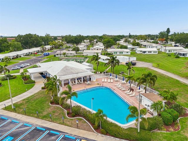 14142 90TH AVENUE, Seminole, FL 33776