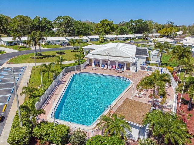 14142 90TH AVENUE, Seminole, FL 33776