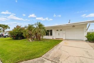 14142 90TH AVENUE, Seminole, FL 33776
