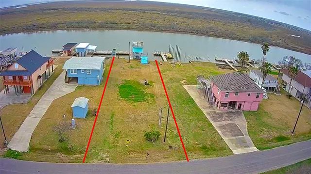 938 County Road 616, Sargent, TX 77414