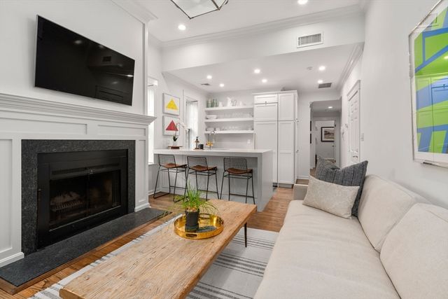 269 Shawmut Avenue 2, Boston, MA 02118