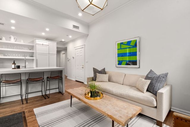 269 Shawmut Avenue 2, Boston, MA 02118