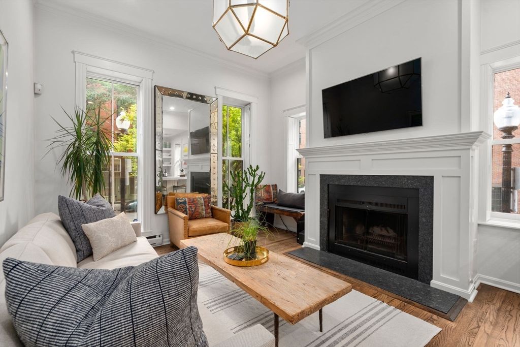 269 Shawmut Avenue 2, Boston, MA 02118