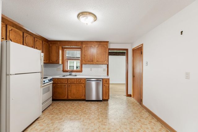 86 Pennybrook Rd, Lynn, MA 01905