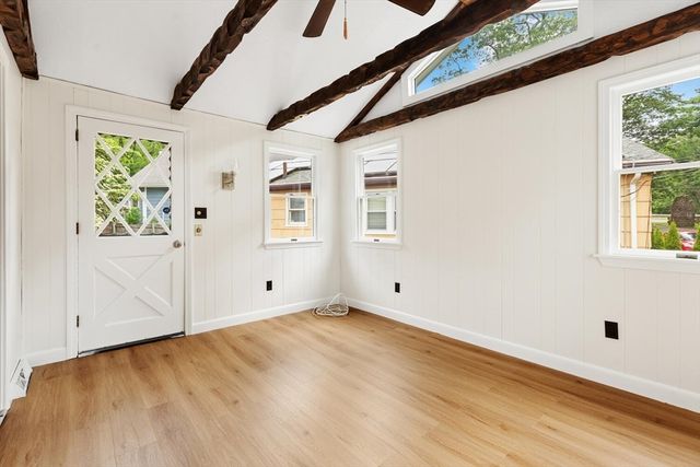 86 Pennybrook Rd, Lynn, MA 01905