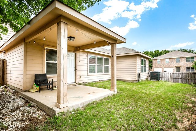 1801 Lynnwood Hills Drive, Fort Worth, TX 76112