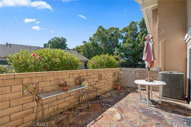 8566 Colusa Circle 905A, Huntington Beach, CA 92646