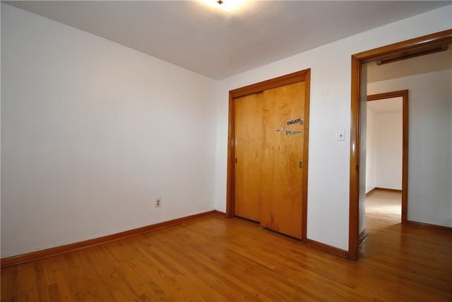 1528 Oneida Dr, Jefferson Hills, PA 15025