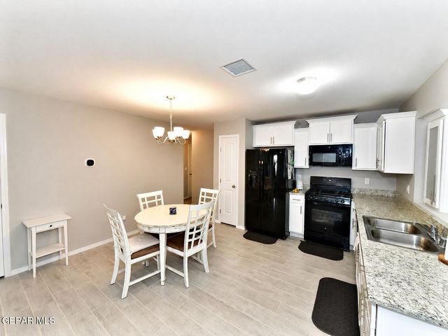 5129 ROSE ELISE Street, El Paso, TX 79938