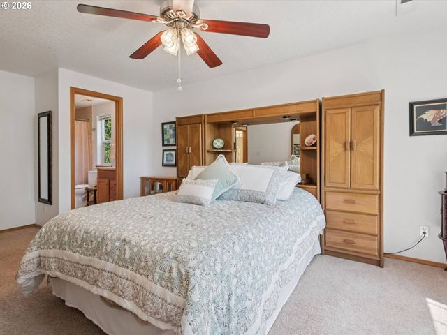 608 Se 18TH Ave, Hillsboro, OR 97123