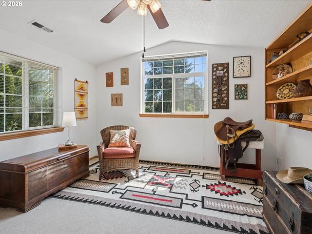 608 Se 18TH Ave, Hillsboro, OR 97123