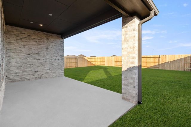 18710 Sweet Basil Drive, Hockley, TX 77447
