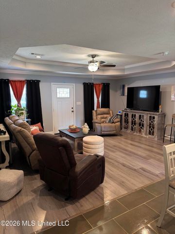 836 Cherry Ridge Drive, Clinton, MS 39056