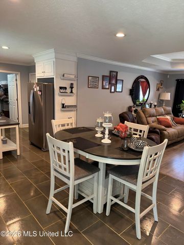 836 Cherry Ridge Drive, Clinton, MS 39056