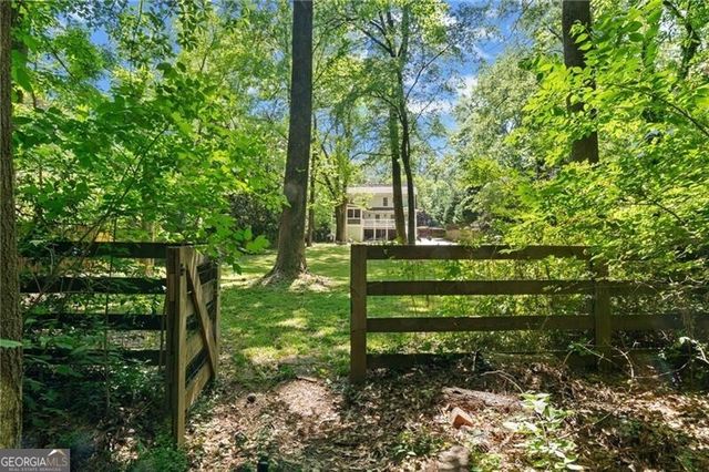 1785 Meadowdale Avenue NE, Atlanta, GA 30306