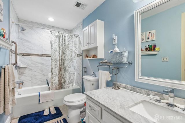 157 Pelham Lane D, Monroe, NJ 08831