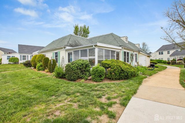 157 Pelham Lane D, Monroe, NJ 08831