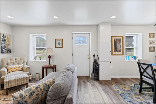 6959 Fuller Station Road, Guilderland, NY 12303