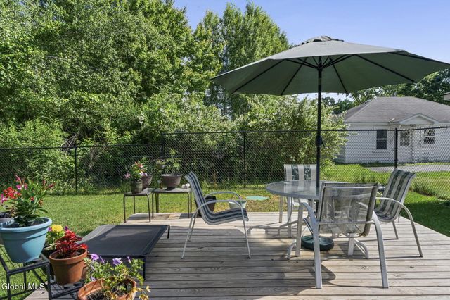 6959 Fuller Station Road, Guilderland, NY 12303