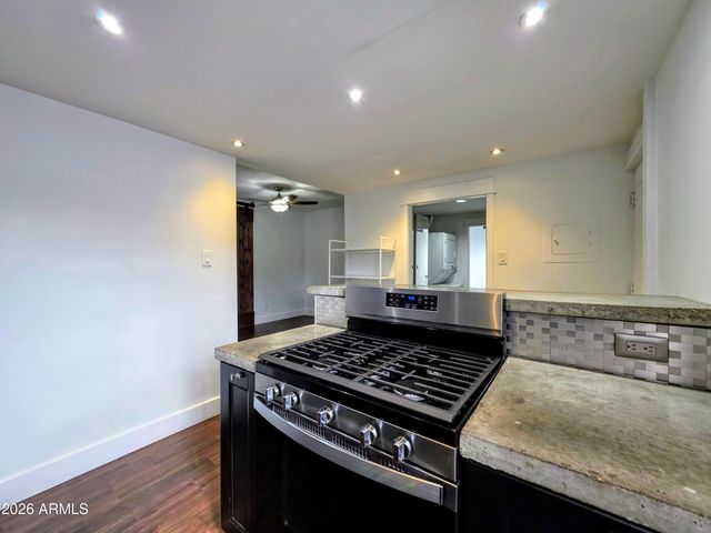 6125 E Indian School Road Apt 171, Scottsdale, AZ 85251