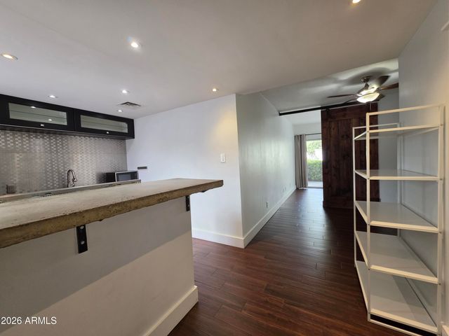 6125 E Indian School Road Apt 171, Scottsdale, AZ 85251