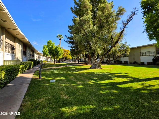 6125 E Indian School Road Apt 171, Scottsdale, AZ 85251