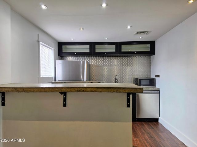 6125 E Indian School Road Apt 171, Scottsdale, AZ 85251