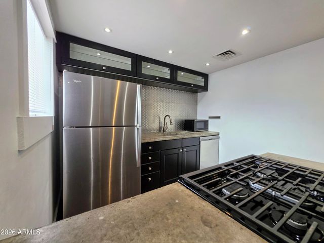 6125 E Indian School Road Apt 171, Scottsdale, AZ 85251