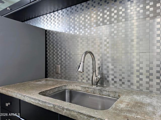 6125 E Indian School Road Apt 171, Scottsdale, AZ 85251