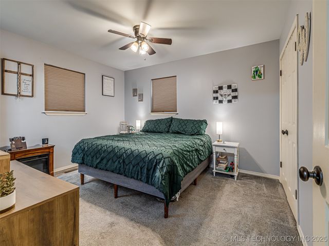 758 N Moccasin Place, Sapulpa, OK 74066