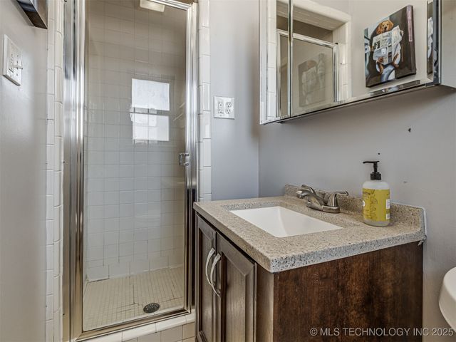 758 N Moccasin Place, Sapulpa, OK 74066