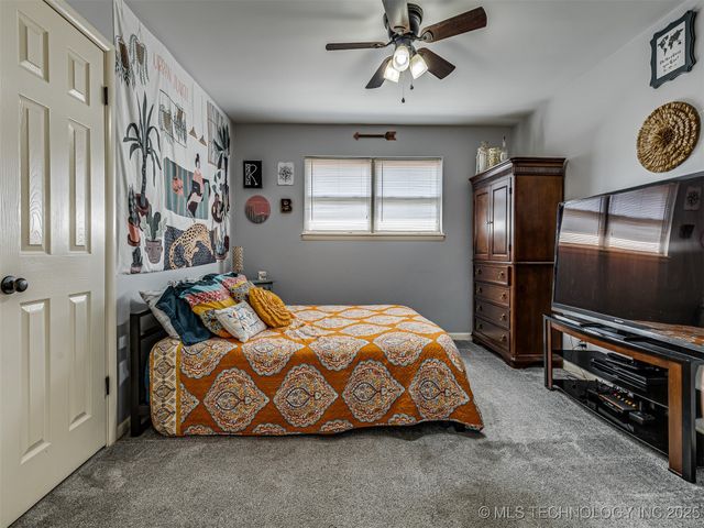 758 N Moccasin Place, Sapulpa, OK 74066