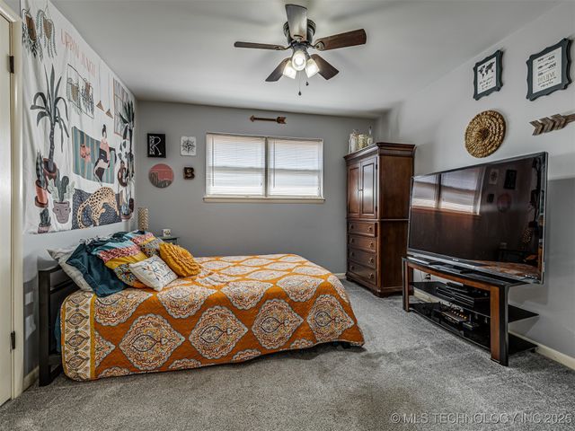 758 N Moccasin Place, Sapulpa, OK 74066