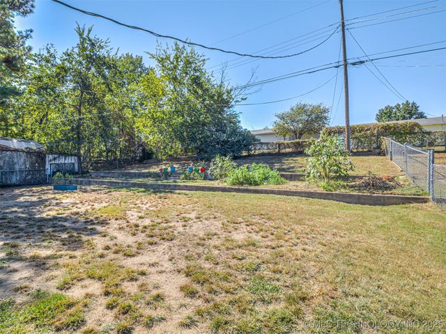 758 N Moccasin Place, Sapulpa, OK 74066