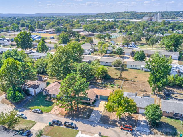 758 N Moccasin Place, Sapulpa, OK 74066