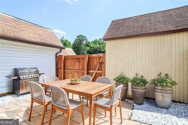 3210 Quincetree Lane, Decatur, GA 30034