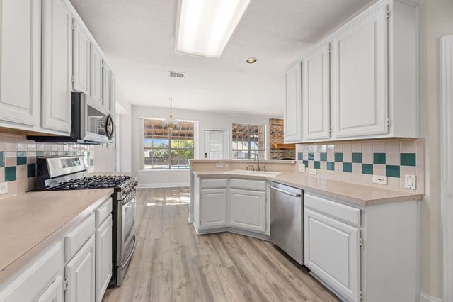 8109 Island Park Court, Fort Worth, TX 76137