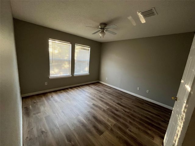 2712 Lazy Oak Drive, Little Elm, TX 75068