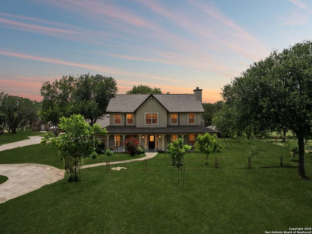450 Georg Oaks, Bulverde, TX 78163