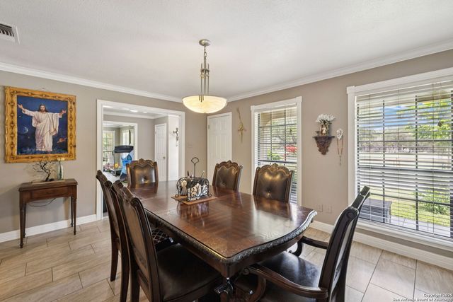 450 Georg Oaks, Bulverde, TX 78163