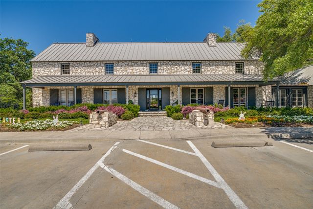2204 Hartley Drive, Forney, TX 75126